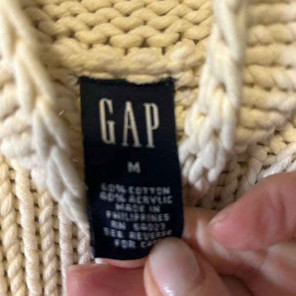 GAP LADIES KNIT COWL NECK SWEATER SIZE M - Picture 2 of 4